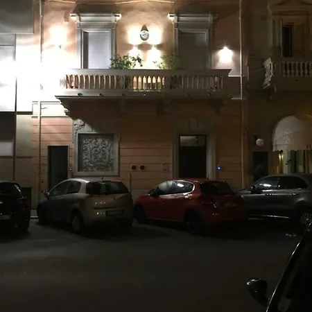 Magis Ac Magis Bedrooms Versilia Guest house