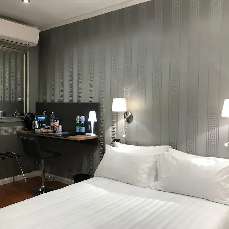 Magis Ac Magis Bedrooms Versilia Guest house