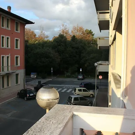Guest house Magis Ac Magis Bedrooms Versilia Viareggio