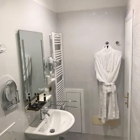 Magis Ac Magis Bedrooms Versilia Guest house